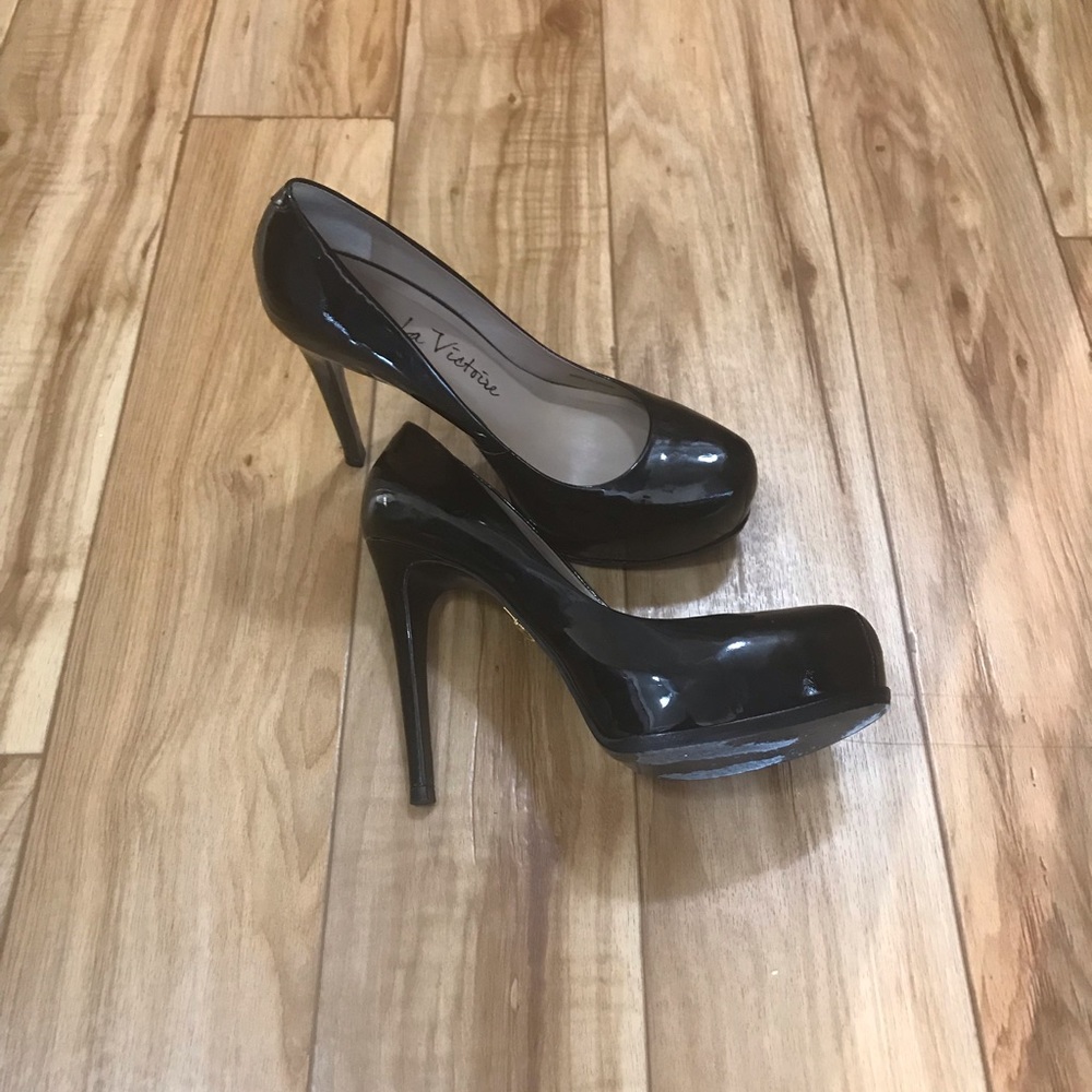 Beautiful Black Patent Platform Heels Size 8 - Picture 2 of 5